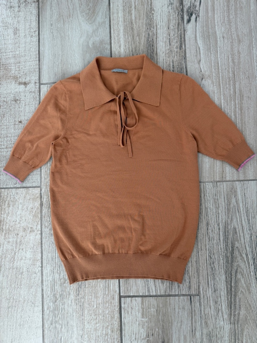 Women Tie-Neck Short Sleeve Sweater